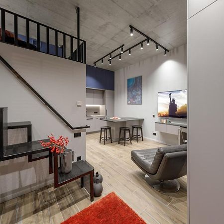 Ivis House Modern Apartment In Vilnius Old Town With Balcony 빌뉴스 외부 사진