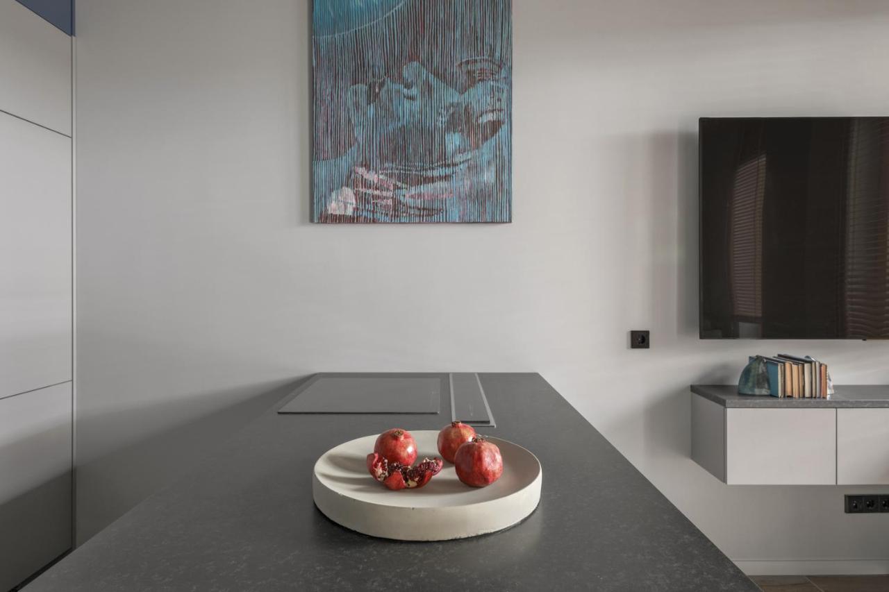 Ivis House Modern Apartment In Vilnius Old Town With Balcony 빌뉴스 외부 사진