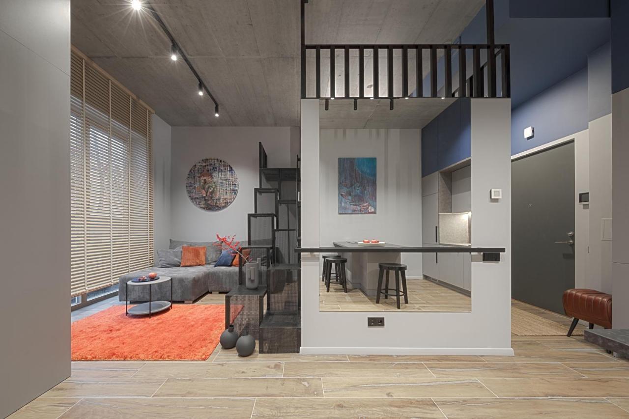 Ivis House Modern Apartment In Vilnius Old Town With Balcony 빌뉴스 외부 사진