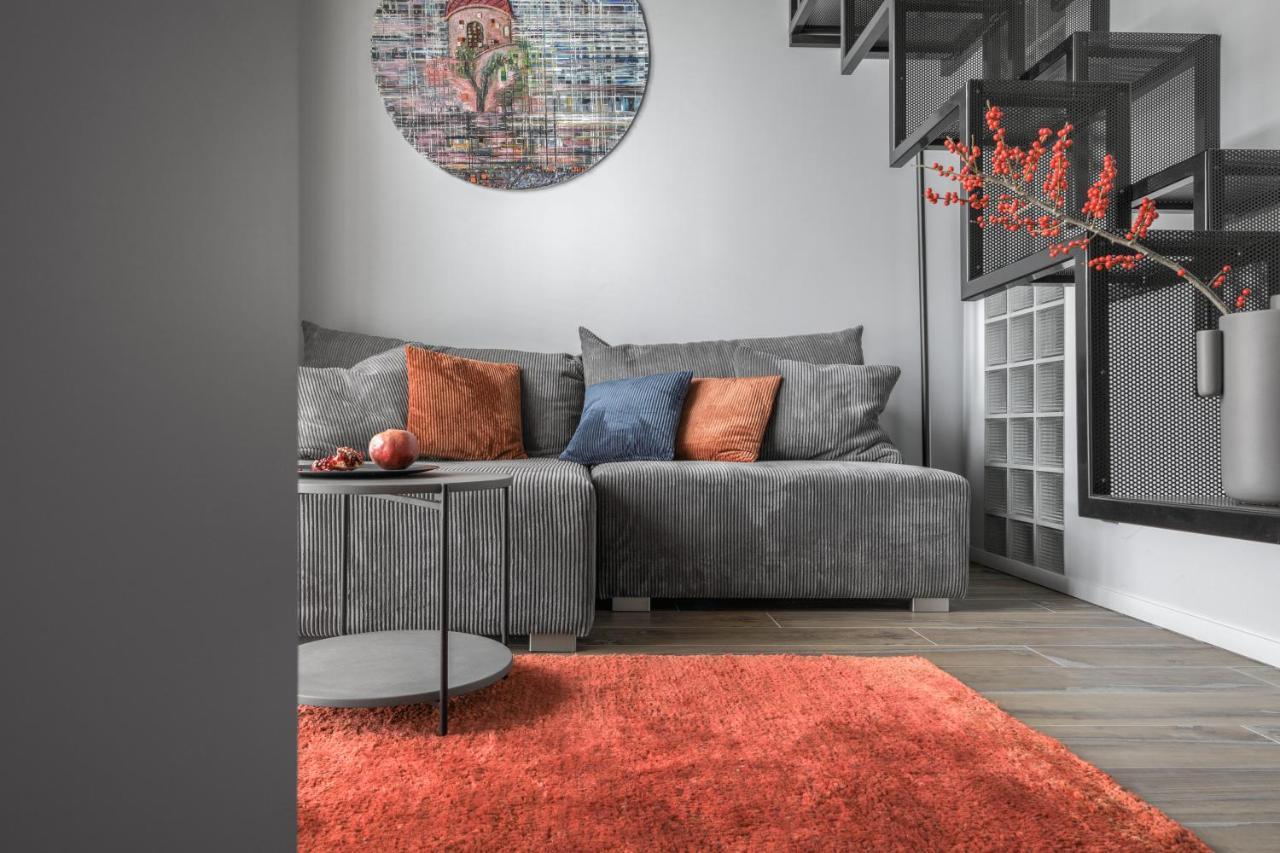 Ivis House Modern Apartment In Vilnius Old Town With Balcony 빌뉴스 외부 사진