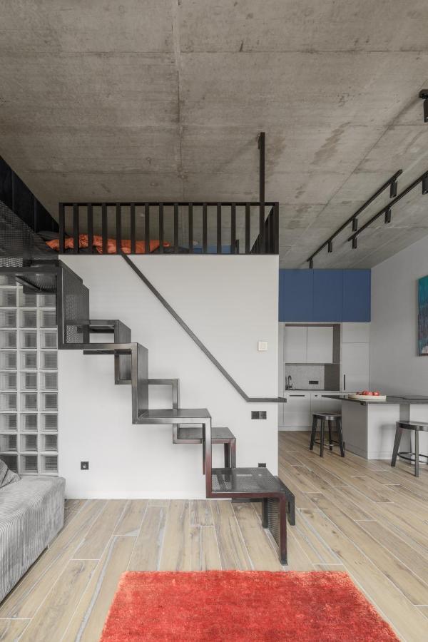 Ivis House Modern Apartment In Vilnius Old Town With Balcony 빌뉴스 외부 사진