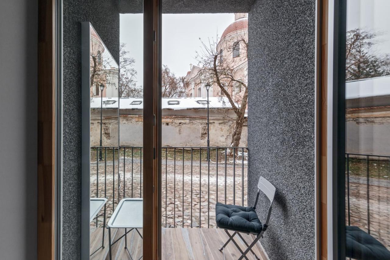 Ivis House Modern Apartment In Vilnius Old Town With Balcony 빌뉴스 외부 사진