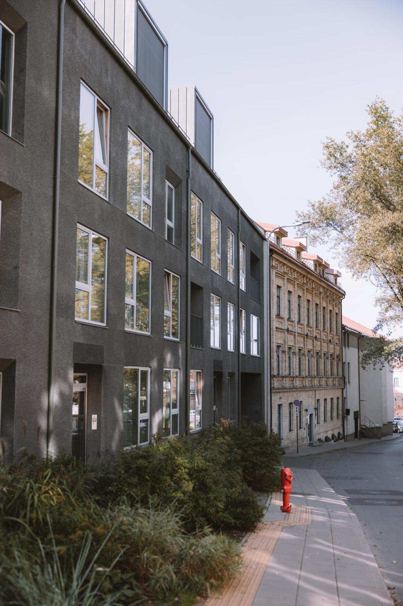 Ivis House Modern Apartment In Vilnius Old Town With Balcony 빌뉴스 외부 사진